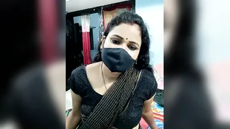 Hot Indian Milf Getting Wild On Webcam Showing Everything Off