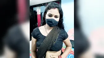 Hot Indian Milf Getting Wild On Webcam Showing Everything Off