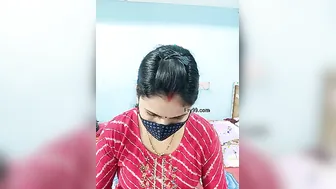Early Morning Strip Session With My Horny Indian Aunty Online