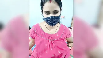 My Favorite Desi Aunty Performing Naked Early Morning On Her Phone