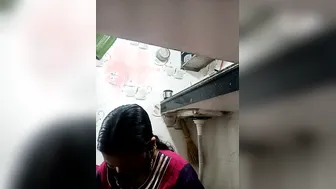 Desi Bhabhi Stripping Off Her Clothes During Midnight Cam Session