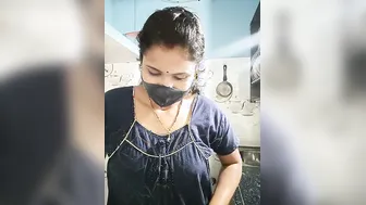 Indian Milf Spreading Legs And Teasing During Her Evening Camshow
