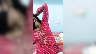 Tamil Aunty Getting Fully Naked During Her Morning Webcam Session