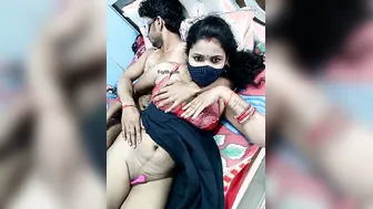 Married Aunty Doing Naughty Cam Show Revealing Everything