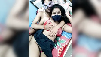 Married Aunty Doing Naughty Cam Show Revealing Everything