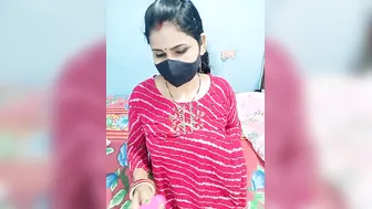 Thick Aunty From Delhi Stripping Down To Nothing On Camera Tonight