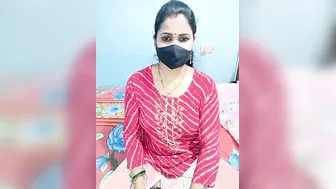 Thick Aunty From Delhi Stripping Down To Nothing On Camera Tonight