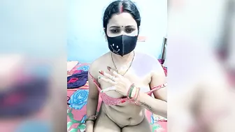 Indian Housewife Secretly Streaming And Pleasuring Herself Alone