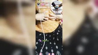 Desi Webcam Collection Showing Multiple Girls Stripping