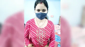 Indian Milf Stripping Online Exposing Her Body Publicly