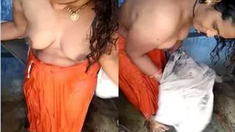Horny Bhabhi Moaning While Hubby Squeezes Her Big Soft Boobs