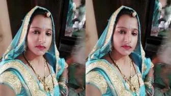 Married Bhabhi Teasing With Hot Moves In Private Selfie Session