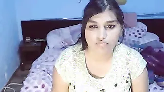 Horny Desi GF Fingering Herself Live On Cam For Viewers