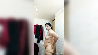 Aunty Recording Herself Bathing Naked Soaping Her Thick Curves