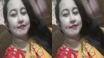 Boudi Getting Naked On Video Call Teasing Me With Her Curves