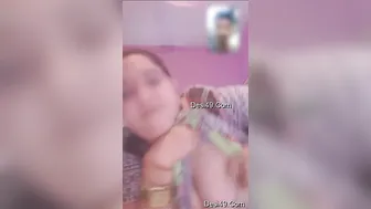 Busty Bhabhi Teasing With Her Massive Tits On Video Call Fun