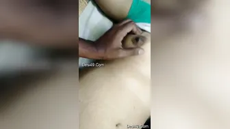 Married Bhabhi Showing Her Big Tits To Client After Meeting