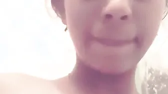 Indian Babe Sucking And Playing With Her Own Boobs On Camera