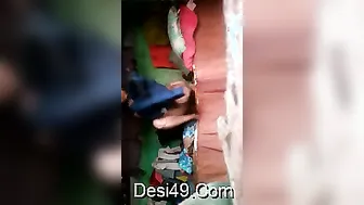 Desi GF Showing Her Tits And Pussy In Private Video