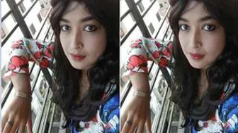 Pretty Indian GF Flashing Her Tits In Bedroom Selfie