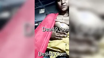 Cute GF Sending Me A Video Showing Off Her Big Natural Boobs