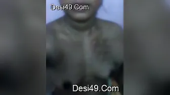 Tamil Babe Removing Blouse Exposing Her Perfect Round Tits For Me