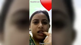 Cute GF Stripping Naked Showing Boobs And Tight Pussy Live