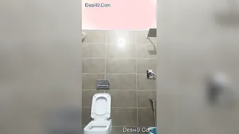 Desi Babe Filming Herself Fingering Wet Pussy On Bedroom Floor