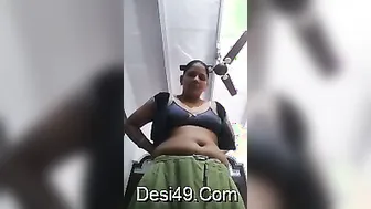 Naughty Bhabhi Stripping Her Saree Exposing Boobs And Pussy