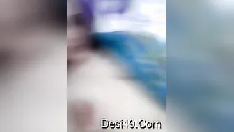 Pakistani Bhabhi Showing Her Huge Tits And Pussy On Video Call