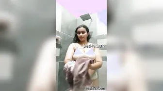 Cute GF Recording Herself Naked Just For Me To Watch