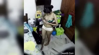 GF Caught Naked On Hidden Camera In Bedroom Changing