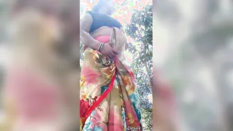 Village Bhabhi Exposing Her Pussy And Tits In Private Video