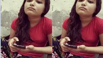 Petite Desi GF Bathing Naked Caught By Hidden Camera