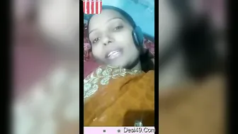 Bhabhi Seducing Lover Removing Saree Teasing Before Sex Session