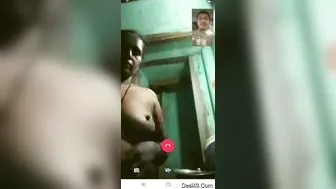 Telugu Bhabhi Showing Her Naked Body To Lover On Video Call
