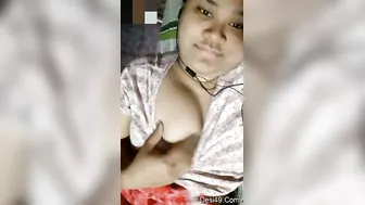 Nepali GF Exposing Her Pussy And Tits On Video Call