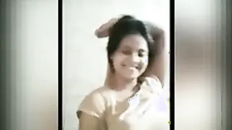Desi GF Bathing Naked While Video Calling Me At Night