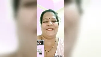 Sexy Wife Exposing Her Tits And Pussy On Video Call Session