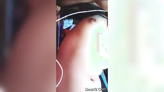 Village Girl Going Nude Live Showing Her Tight Body To Viewers