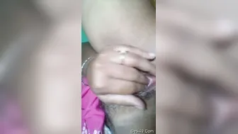 My Desi Girl Fingering Herself Recording It All On Her Phone