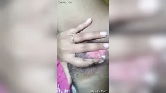 My Desi Girl Fingering Herself Recording It All On Her Phone