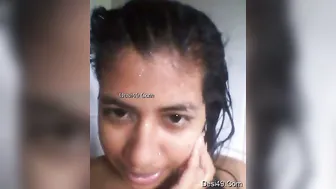 Desi GF Recording Herself Bathing Nude In Bathroom