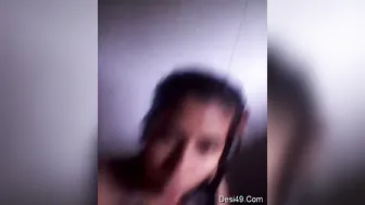 Desi GF Recording Herself Bathing Nude In Bathroom