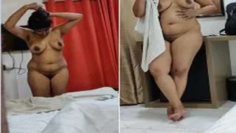 Married Bhabhi Bathing While I Secretly Watch Her Naked Body