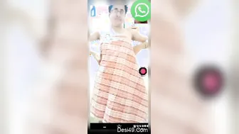Mallu Wife Bathing Naked Showing Everything To Lover On Video