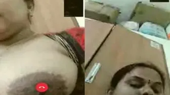 Telugu Married Woman Showing Off Her Huge Natural Tits Again