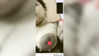 Telugu Married Woman Showing Off Her Huge Natural Tits Again