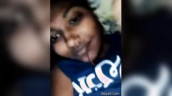 Cute Indian GF Revealing Her Beautiful Boobs Shyly