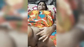 Bengali Wife Fingering Her Wet Pussy Moaning Loud All Alone